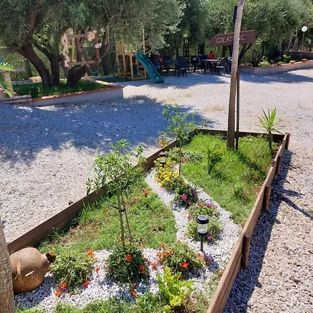 Parco Esmeralda - Family E Breakfast Guest house