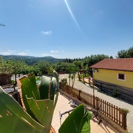 Parco Esmeralda - Family E Breakfast Guest house