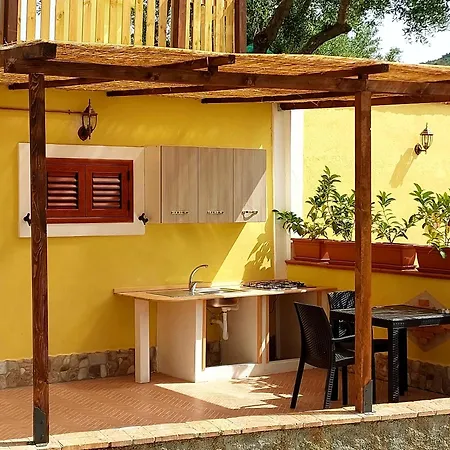 Guest house Parco Esmeralda - Family E Breakfast