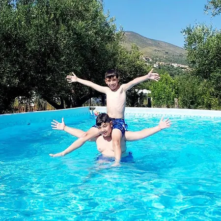 Parco Esmeralda - Family E Breakfast Guest house